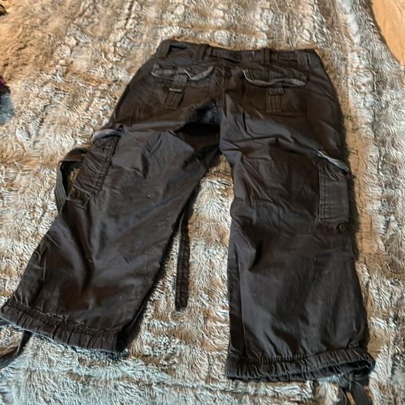 Smart set cargo style capris. Size 0, - Picture 5 of 6